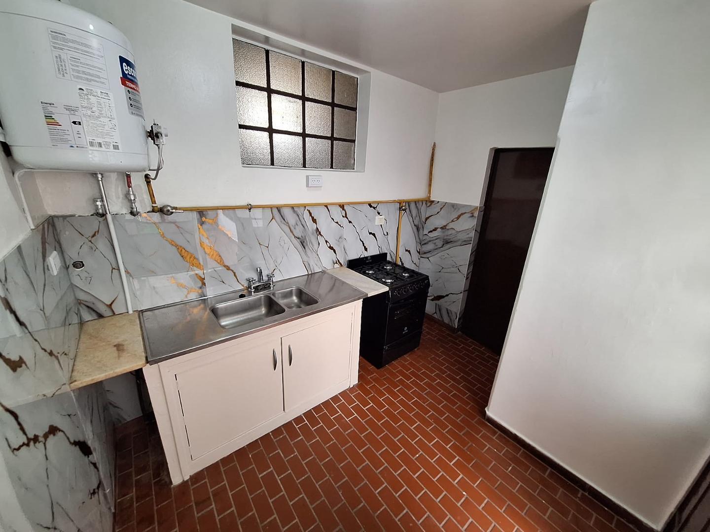 Foto de ALQUILER CASA EN PH TRES AMBIENTES SAN ANDRES, imagen 3