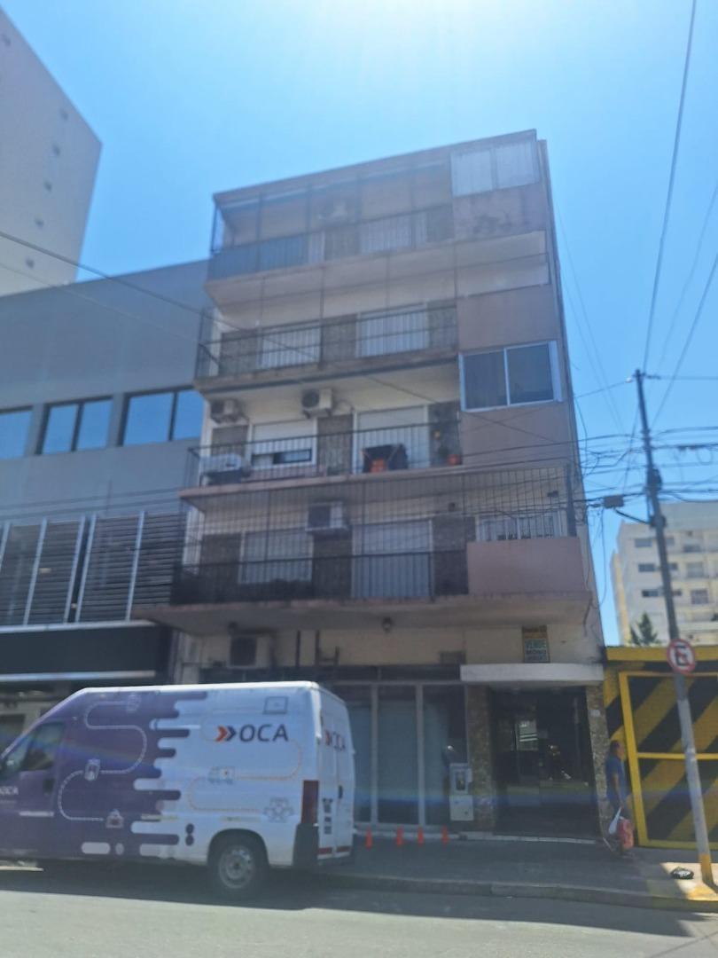Foto de ALQUILER DEPARTAMENTO TRES AMBIENTES SAN MARTIN CENTRO, imagen 1