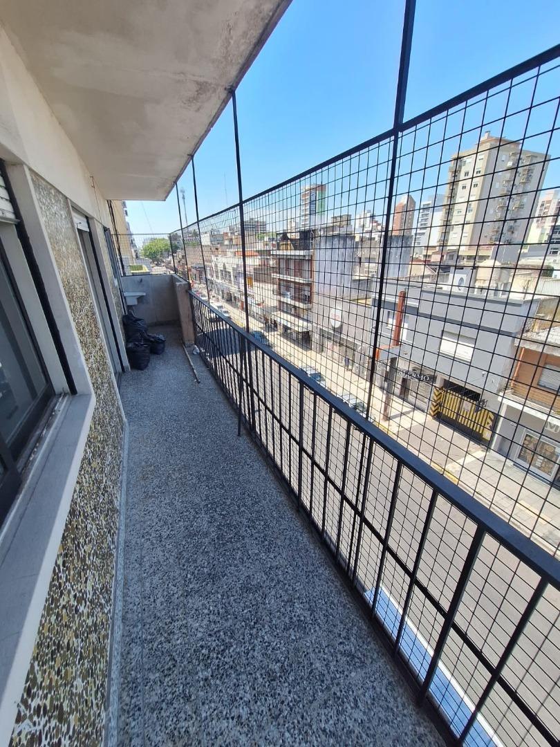 Foto de ALQUILER DEPARTAMENTO TRES AMBIENTES SAN MARTIN CENTRO, imagen 4