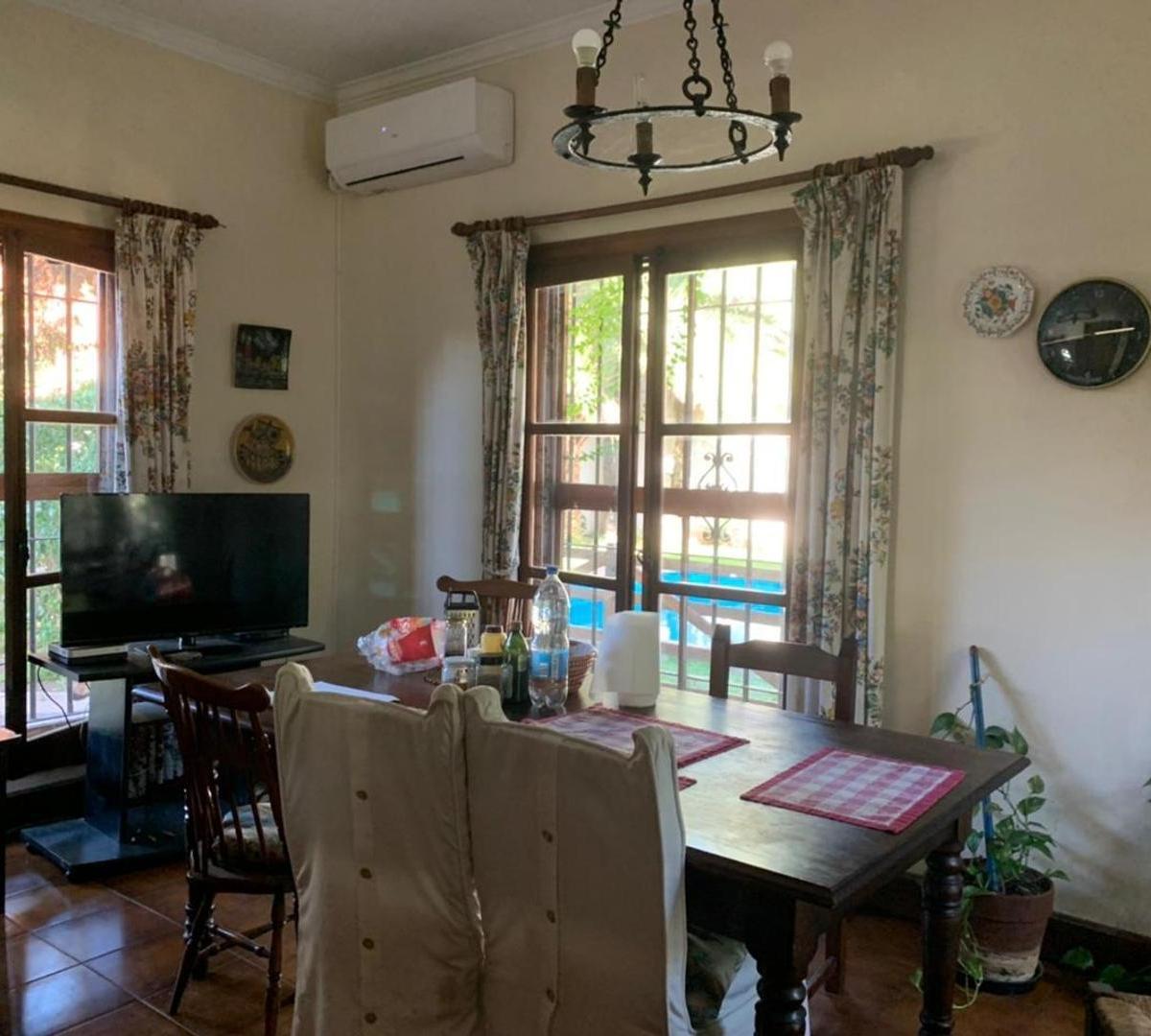 CASA EN VENTA VILLA SARMIENTO