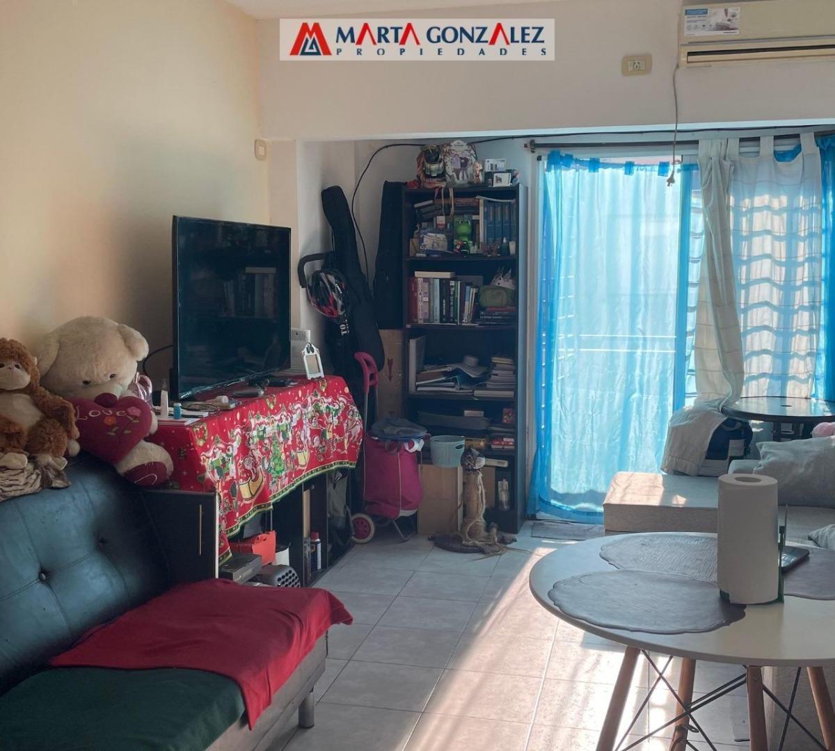 Foto de DEPARTAMENTO 2 AMB en venta, imagen 2