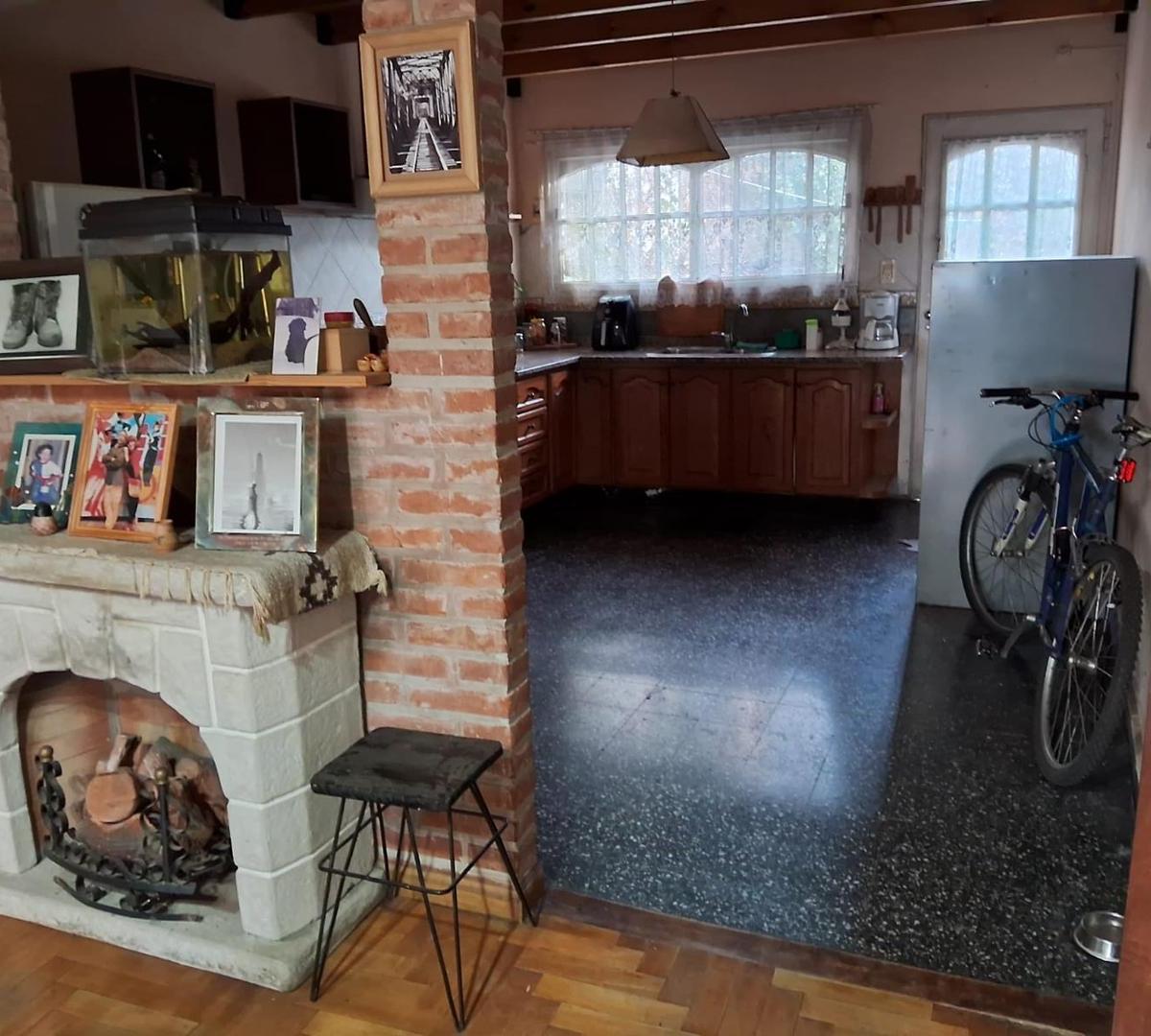 Foto de haedo norte casa en venta dos dormitorios, escritorio fondo, imagen 2