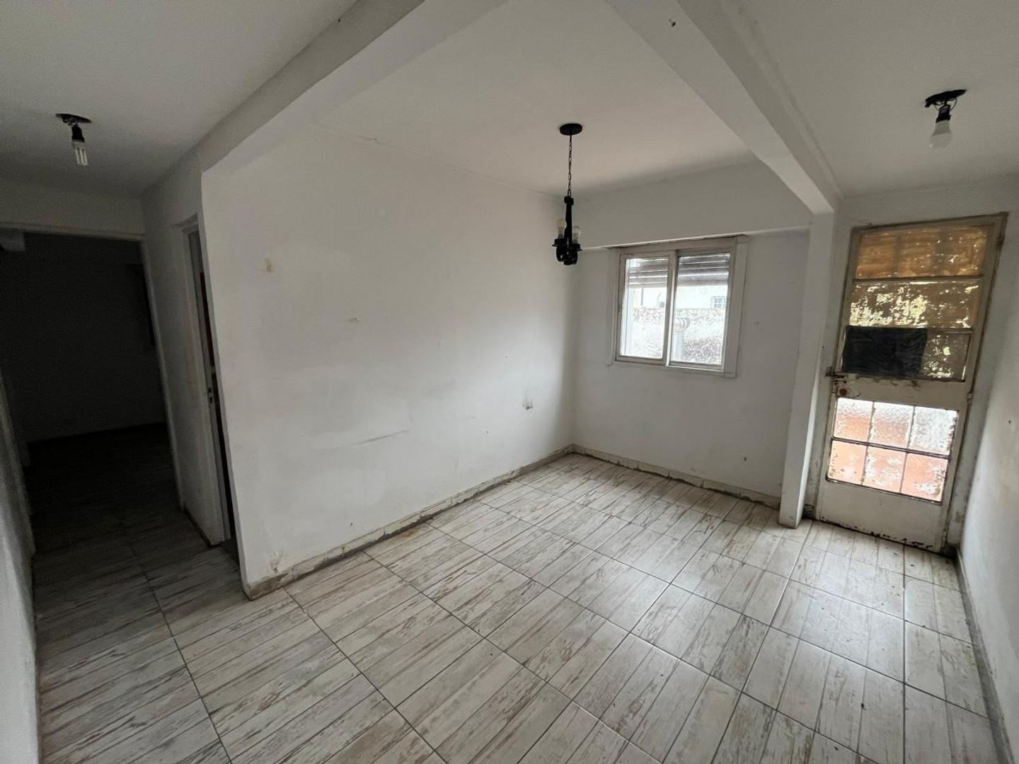 LOTE EN VENTA IDEAL USO COMERCIAL