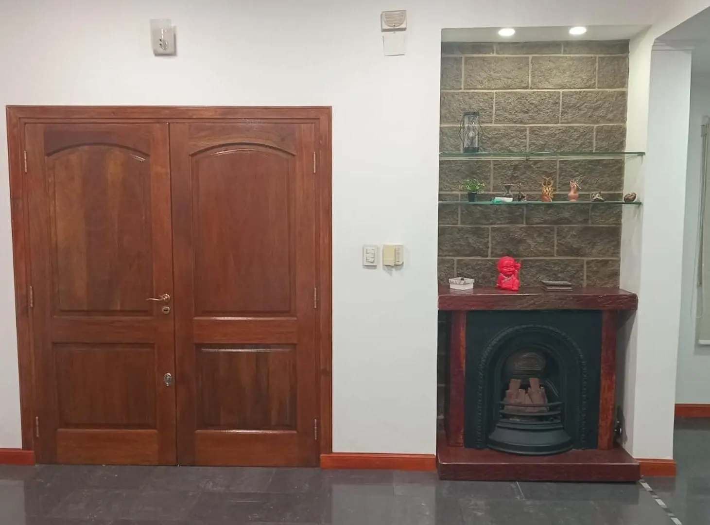 VILLA SARMIENTO , CASA CUATRO DORMITORIOS UNO EN SUITE 3