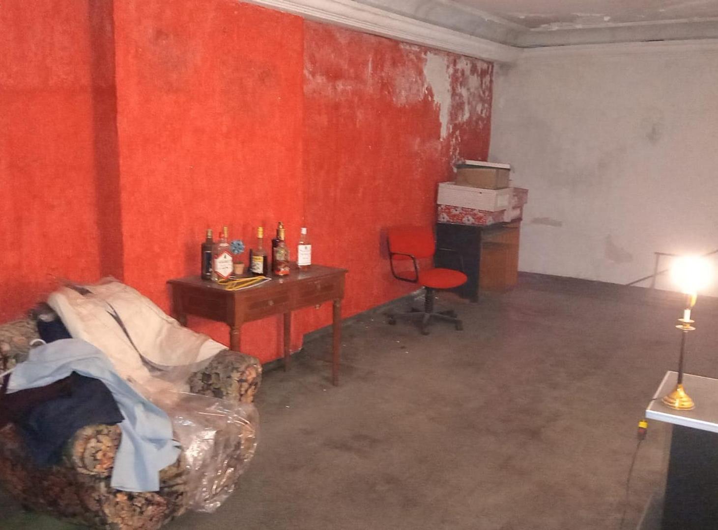 haedo barrio guemes casa cuatro ambietes a reciclar