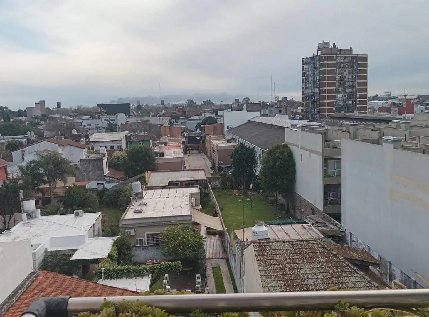 ramos mejia un ambiente en alquiler 4