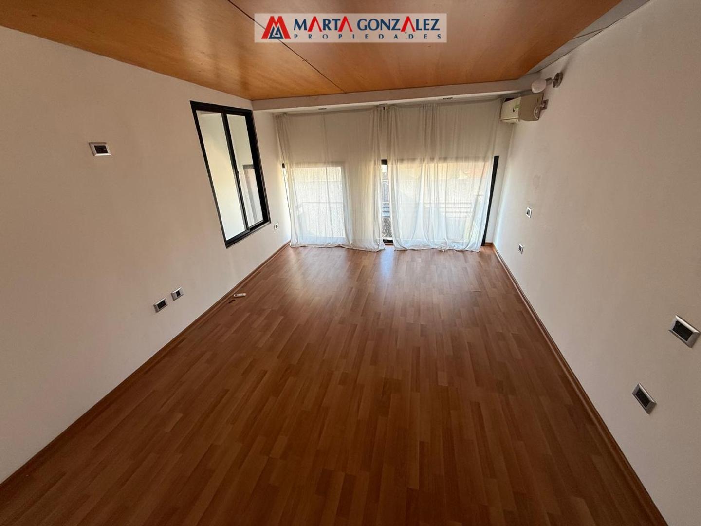 Foto de LOFT en VILLA SARMIENTO, imagen 3