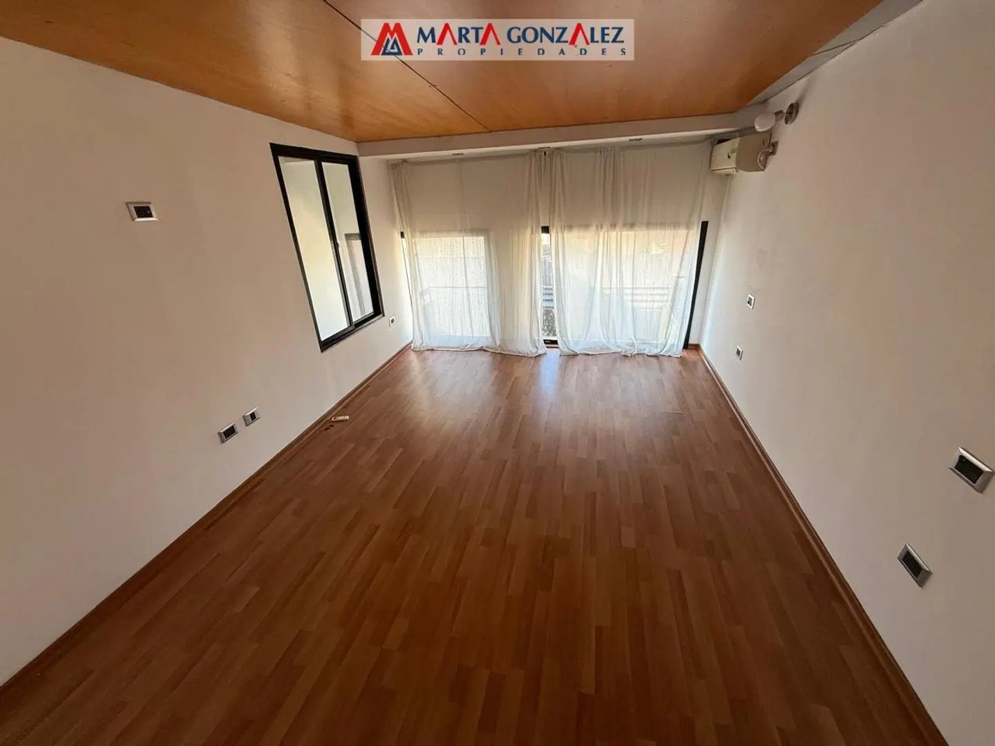 LOFT en VILLA SARMIENTO 3
