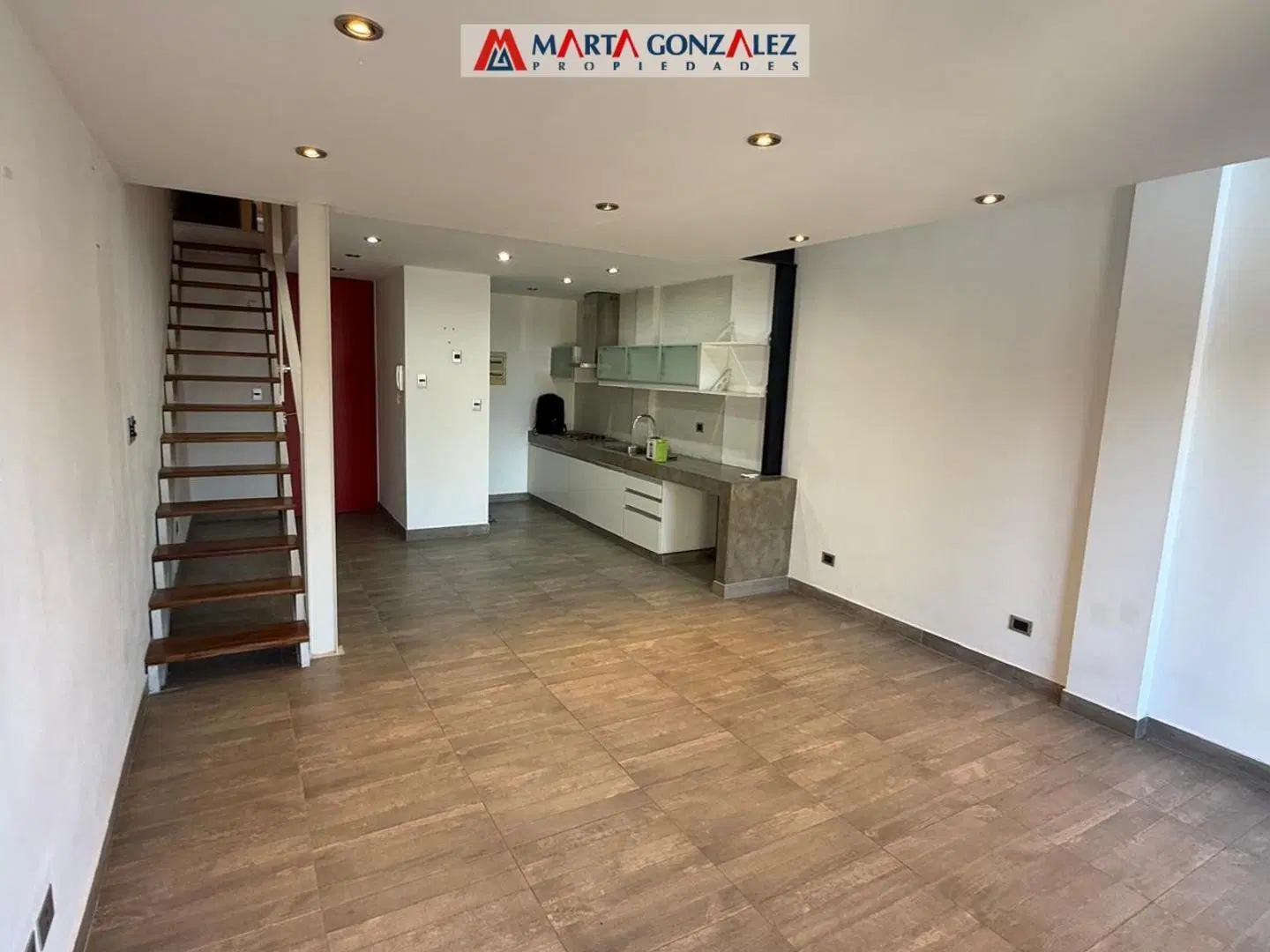 LOFT en VILLA SARMIENTO 5