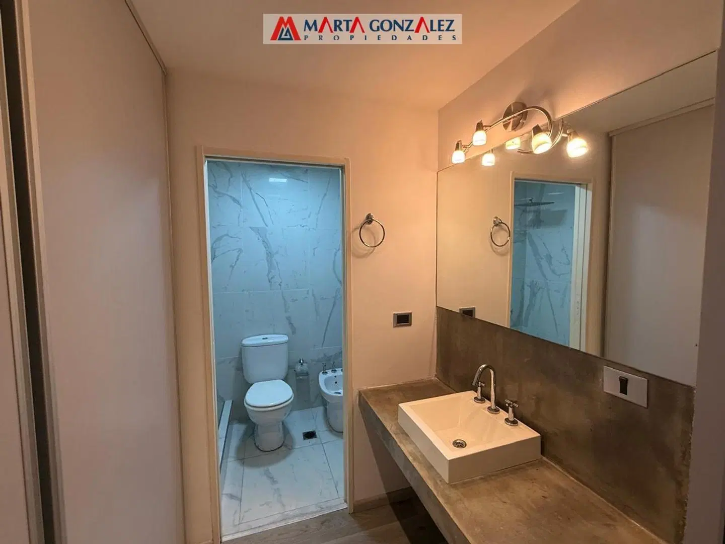 LOFT en VILLA SARMIENTO 2