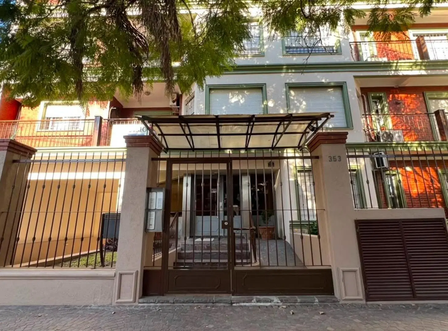 Departamento dos ambientes con cochera 8