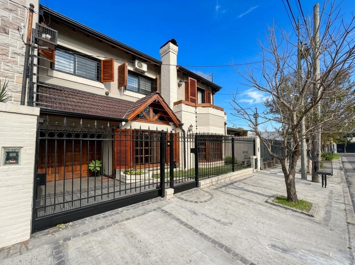 Foto de CHALET VENTA ZONA WARD, imagen 1