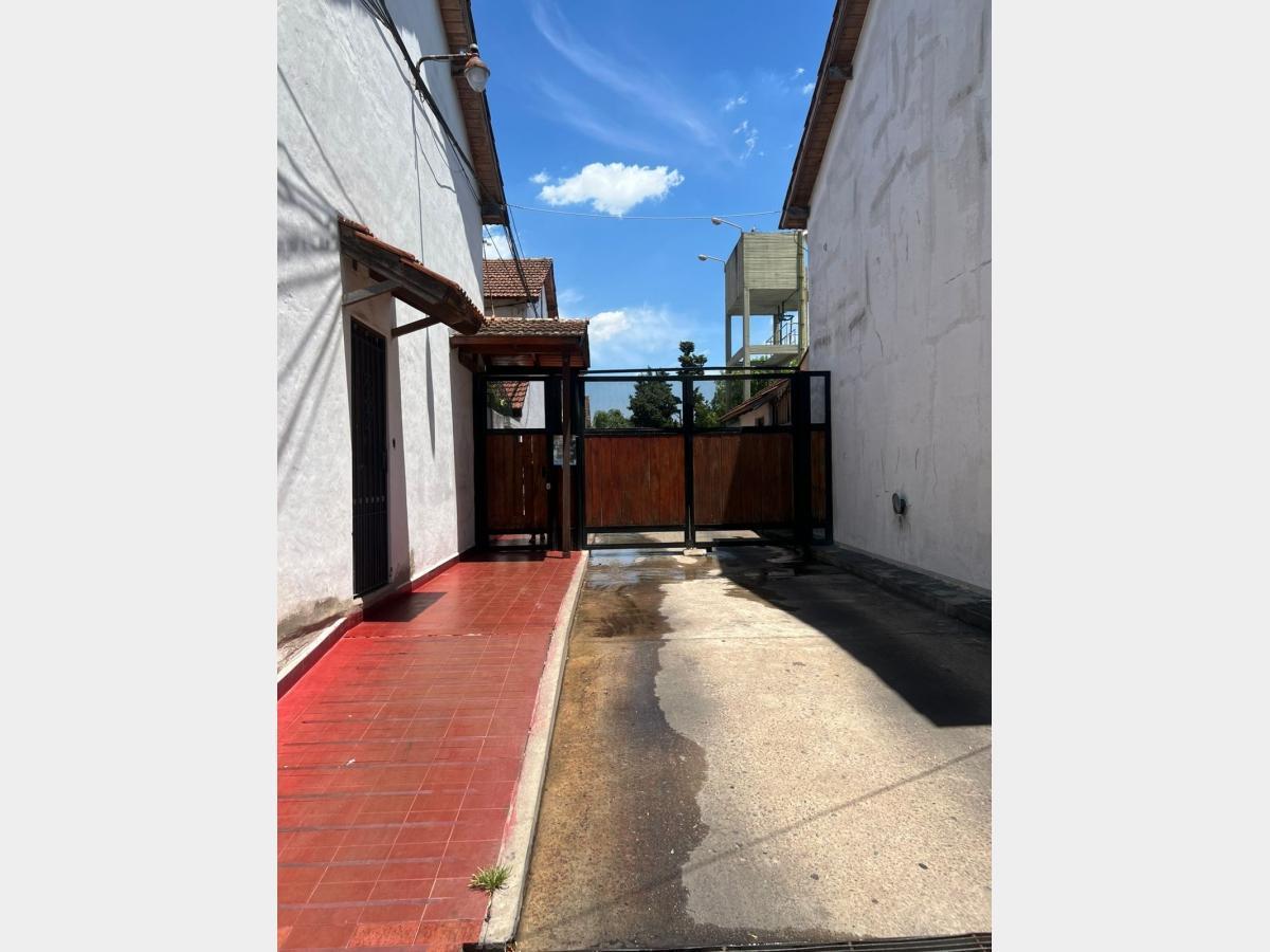 Foto de Departamento en Venta en Ramos Mejia, imagen 2