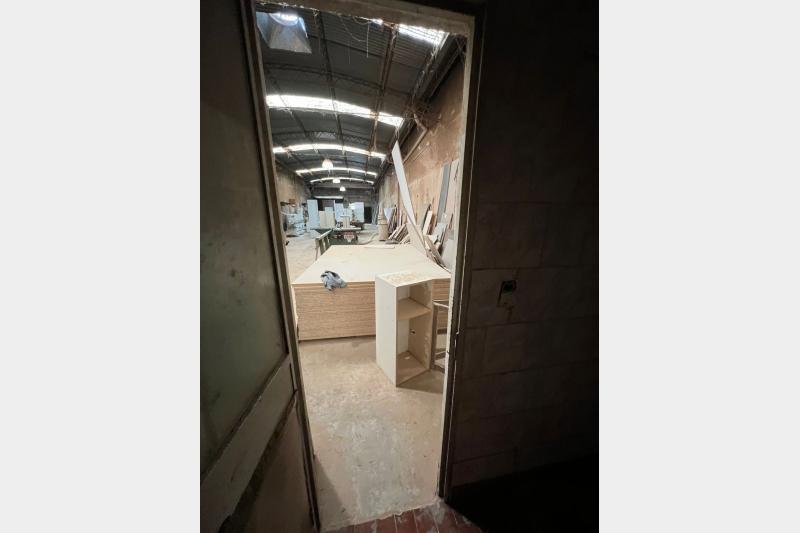 Foto de Galpon en Venta en Ciudadela, imagen 5