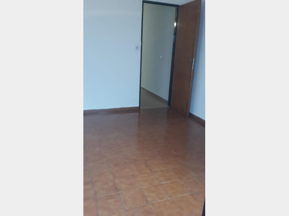 Foto de PH en Venta en Villa Luzuriaga, imagen 2