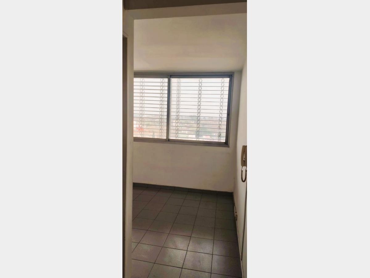 Foto de Oficina en Venta en Haedo, imagen 4