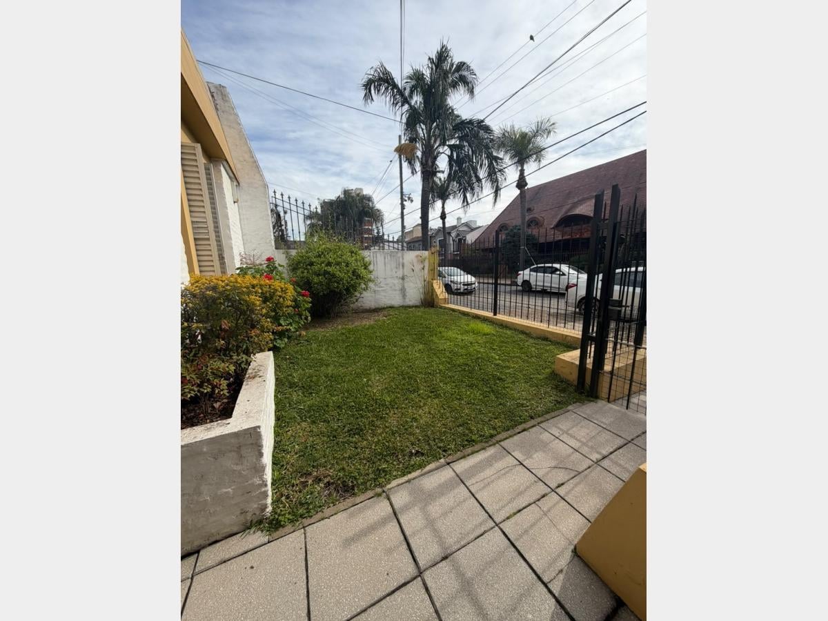 Foto de Casa en Venta en Ramos Mejia, imagen 2
