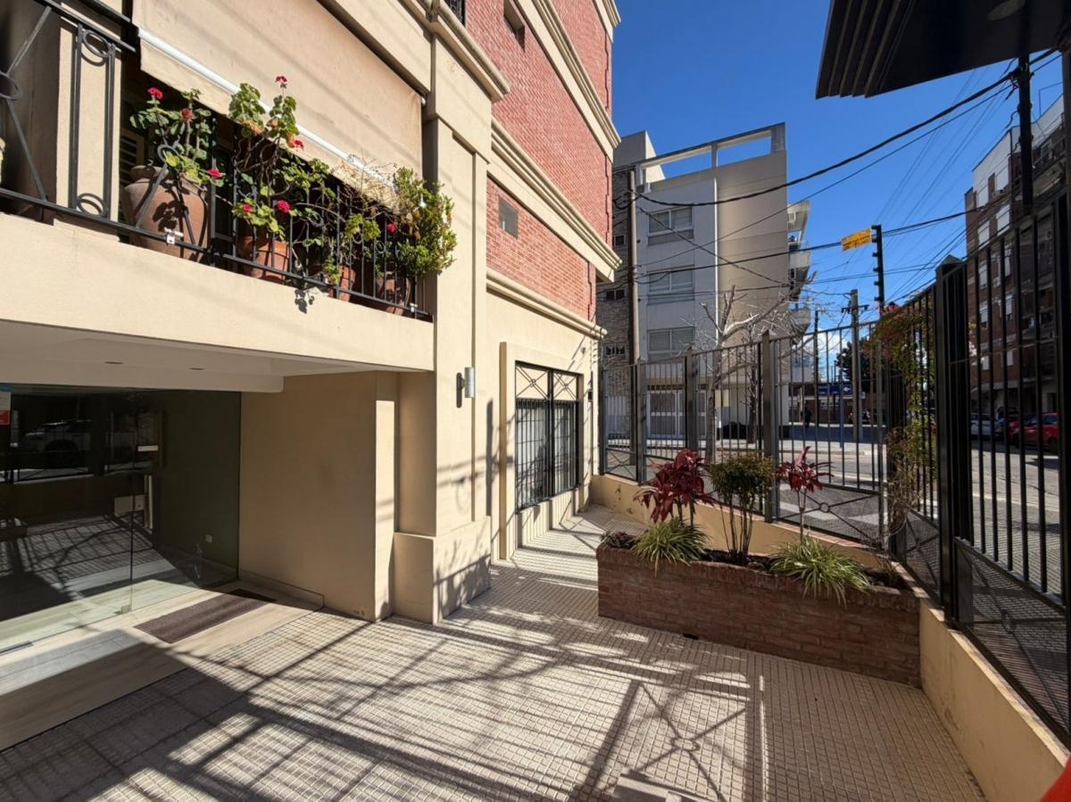 Foto de Departamento en Venta en Ramos Mejia, imagen 2