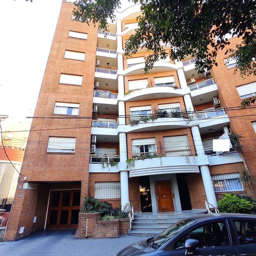 Foto de DEPTO 3 AMBIENTES AL FRENTE CON BALCÓN., imagen 1