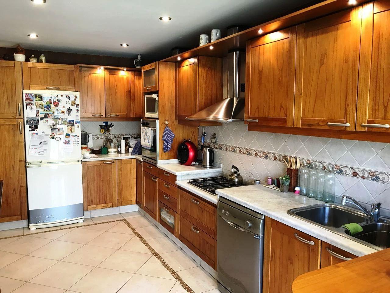 Foto de *EXCEL. CHALET 4 AMB.SOBRE LOTE DE 8,66 X 27 *GARAGE PARA 1 AUTO*FONDO, imagen 5