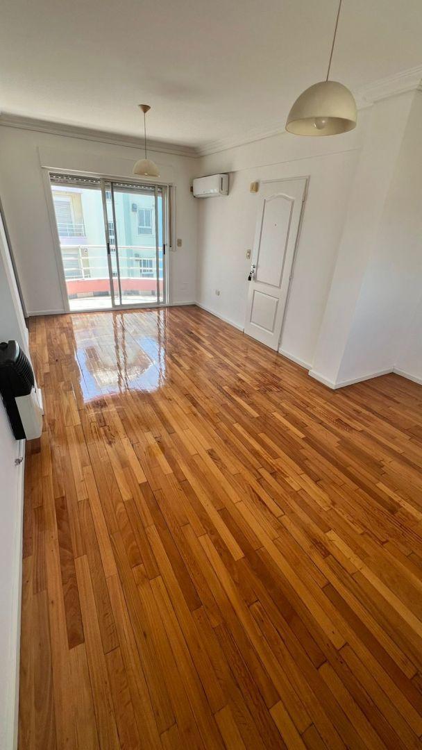 Foto de *MUY BUEN DEPTO. 2 AMB. CON BALCÓN *EDIFICIO CON SUM, BAÑO Y PARRILLA, imagen 5