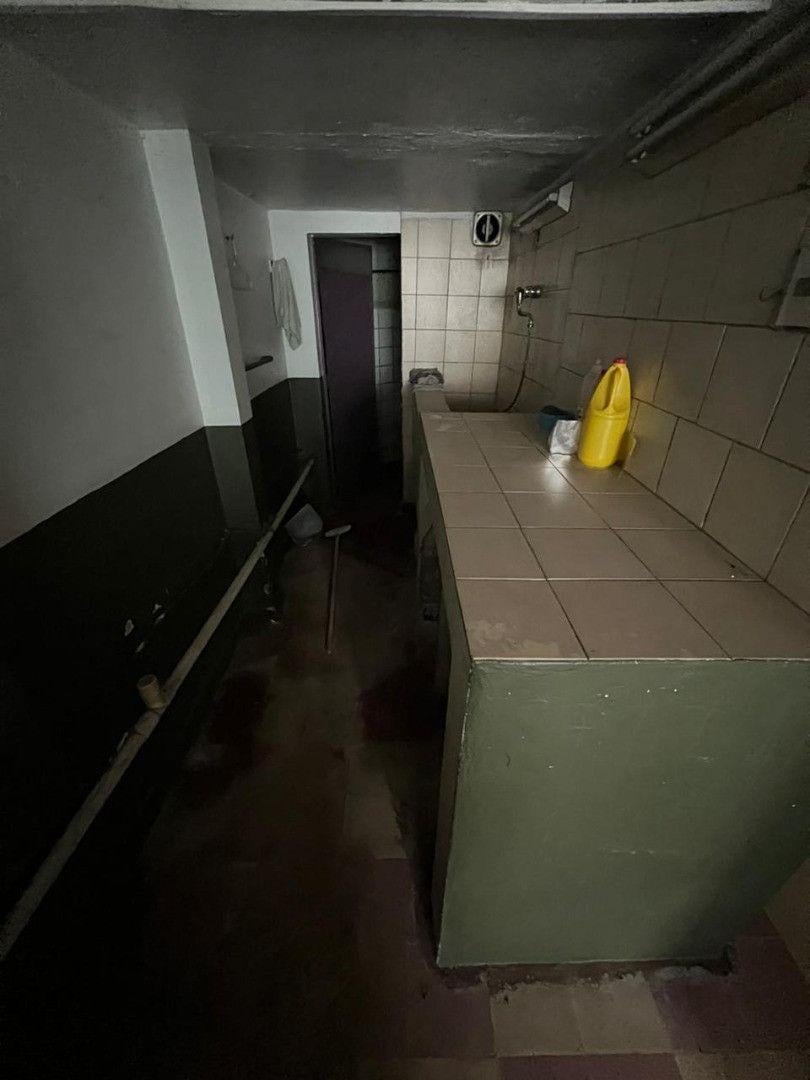 Foto de *VENTA IMPORTANTE INMUEBLE COMERCIAL *COMPUESTO POR 5 LOCALES *SUP, imagen 5