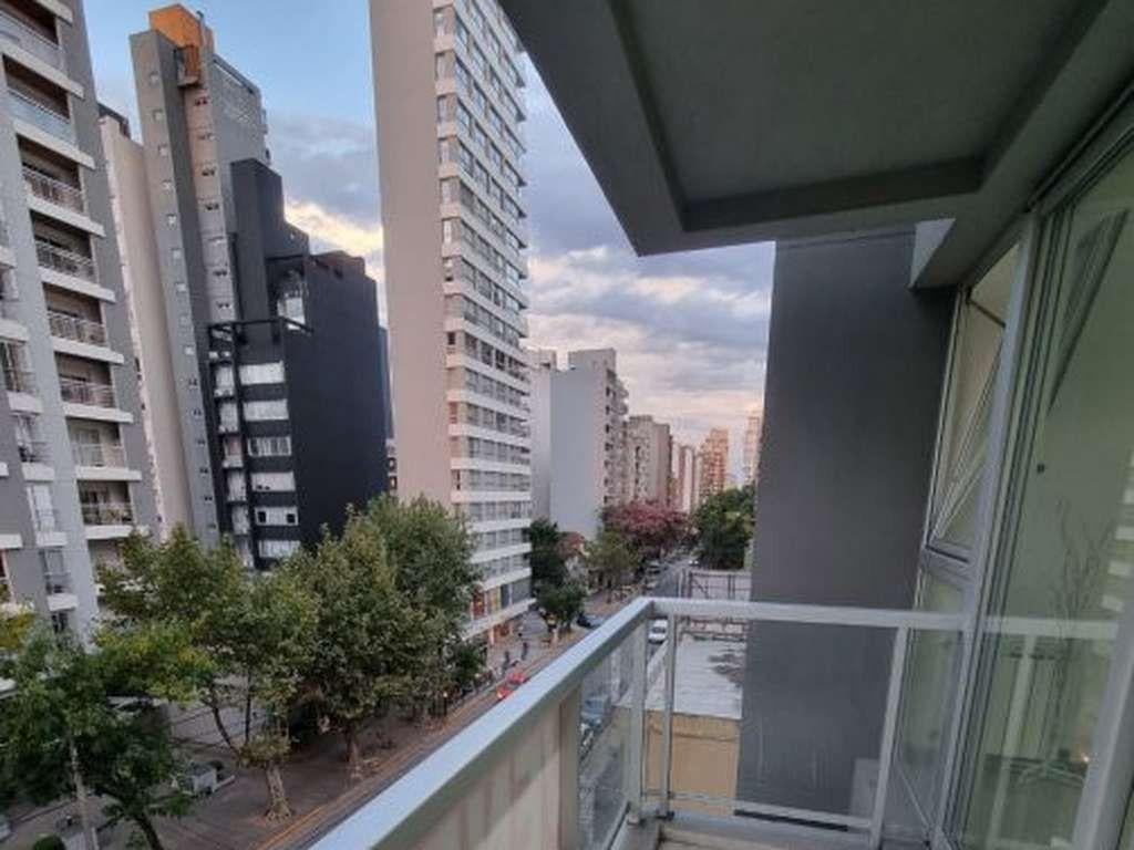 Foto de *EXCELENTE DEPTO. 2 AMB. CON BALCÓN AL FRENTE Y COCHERA CUBIERTA, imagen 5