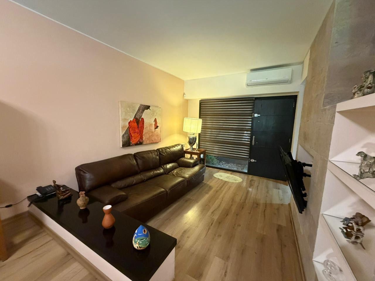 Foto de *Excelente casa de 5 ambientes sobre lote de 8,66 metros de frente x 47, imagen 4