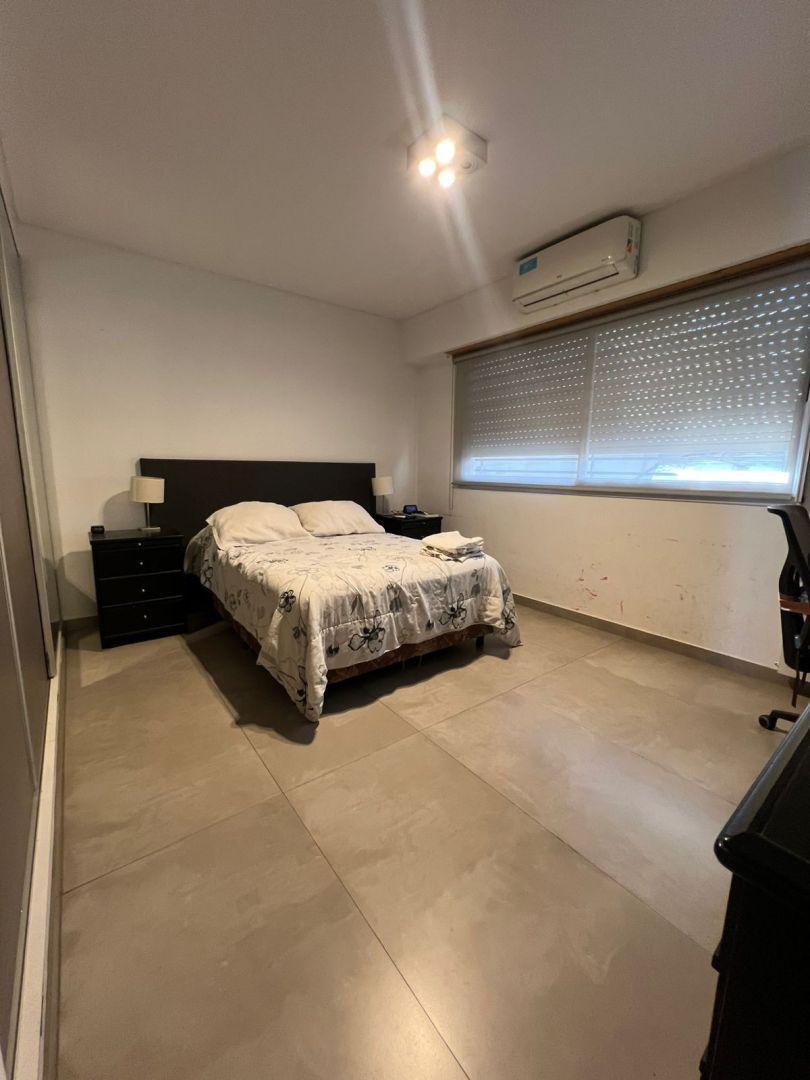 Foto de *MODERNA CASA DE 3 AMB. EN UNA PLANTA CON COCHERA PARA 2 AUTOS, imagen 5