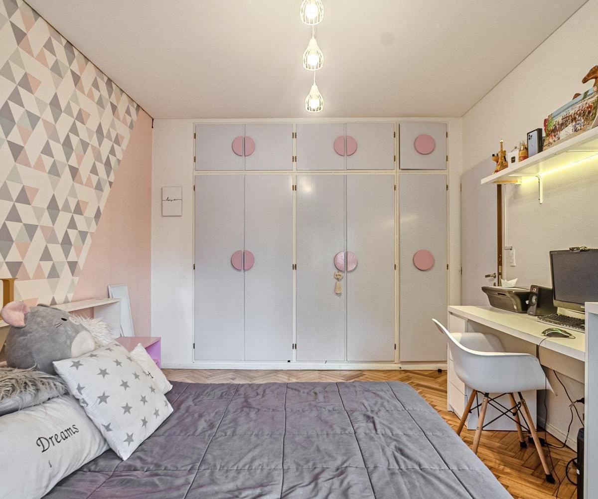 Venta Departamento 4 Ambientes con 2 Cocheras y Terraza con Quincho 1