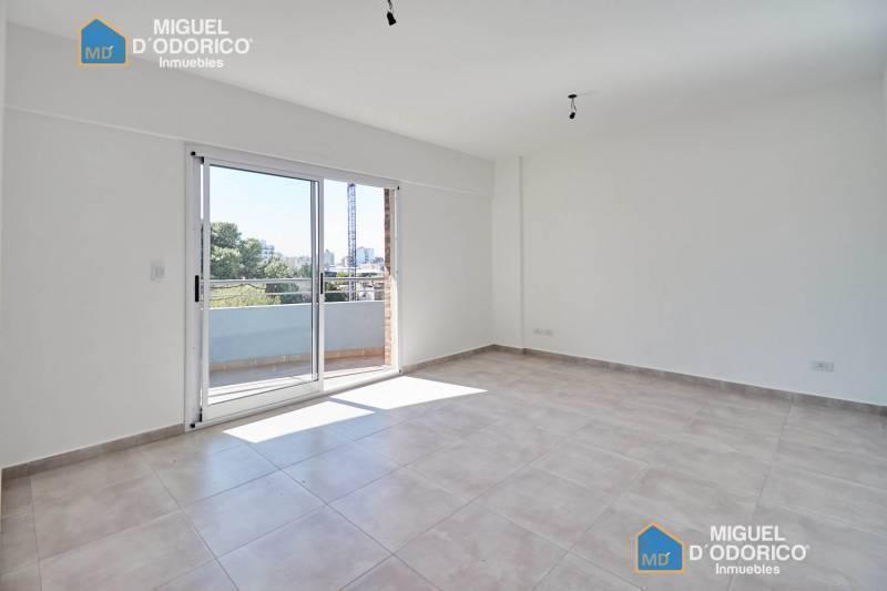 Venta Departamento 3 Ambientes con Cochera en Floresta 3