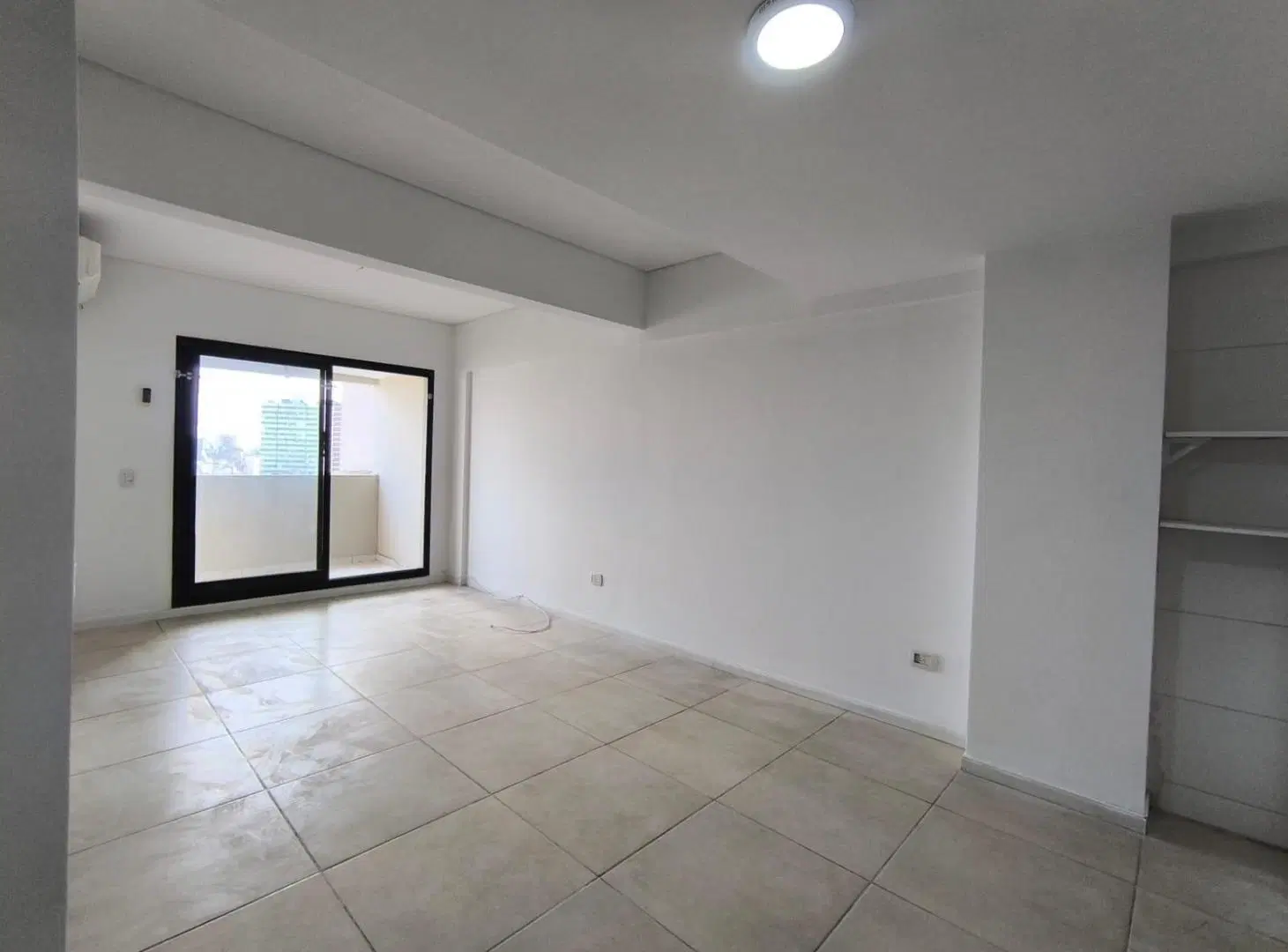 Alquiler departamento de 3 ambientes SIN EXPENSAS en Parque Chacabuco 2
