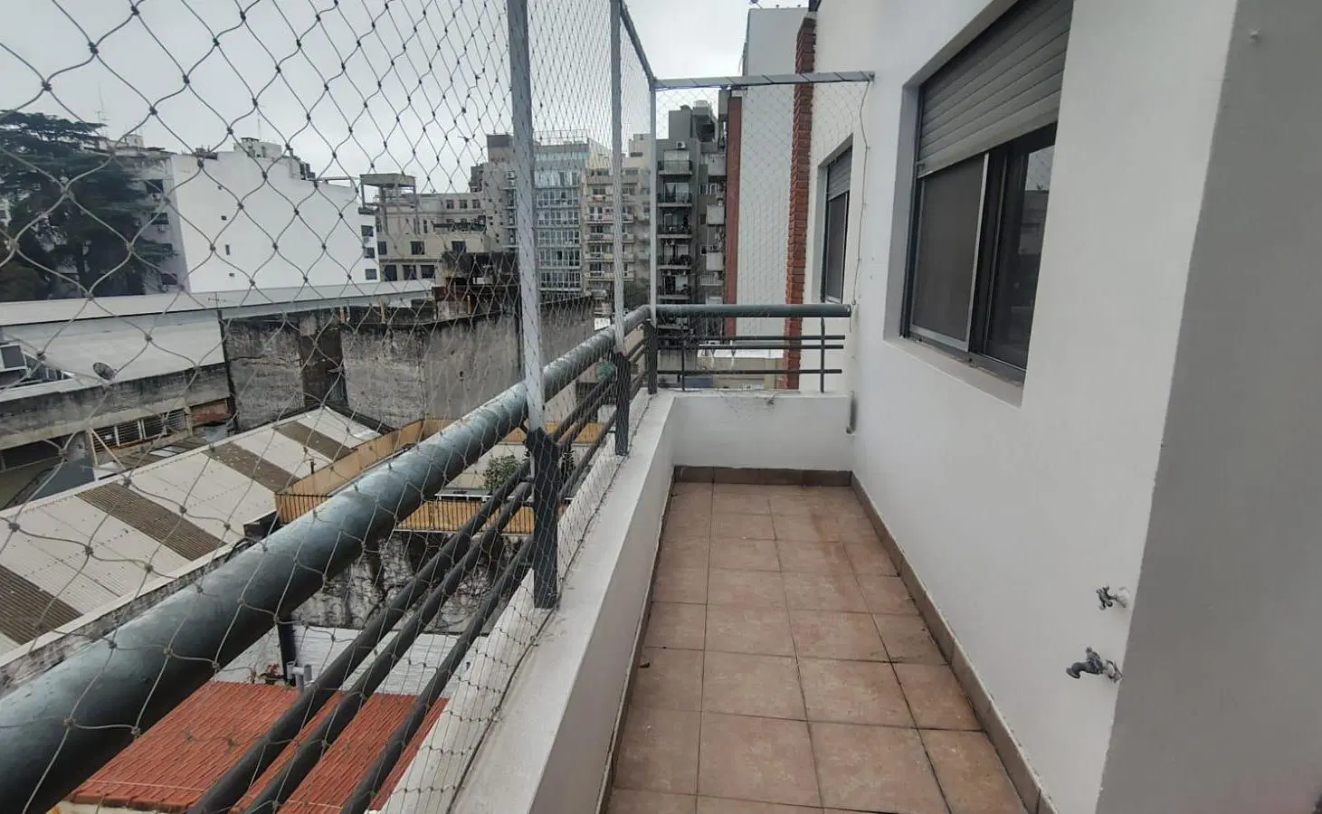 Alquiler Departamento de 3 amientes con cochera 4