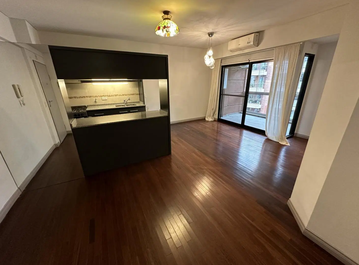 Venta departamento 3 ambientes con cochera en Caballito 4