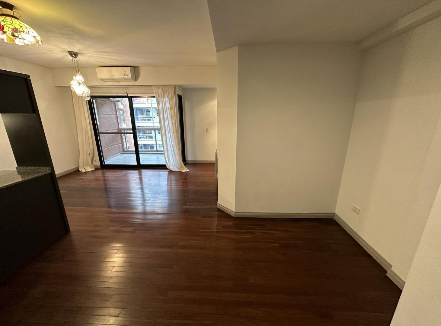 Venta departamento 3 ambientes con cochera en Caballito