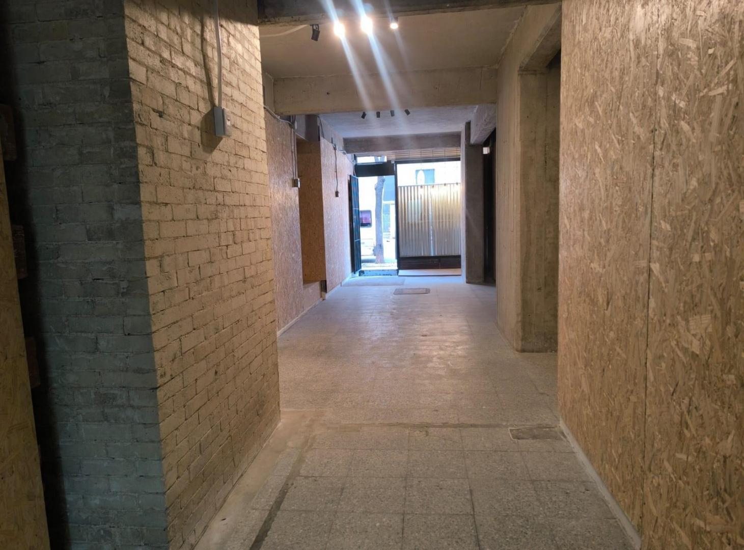 Foto de Alquiler local comercial en Monserrat, imagen 4