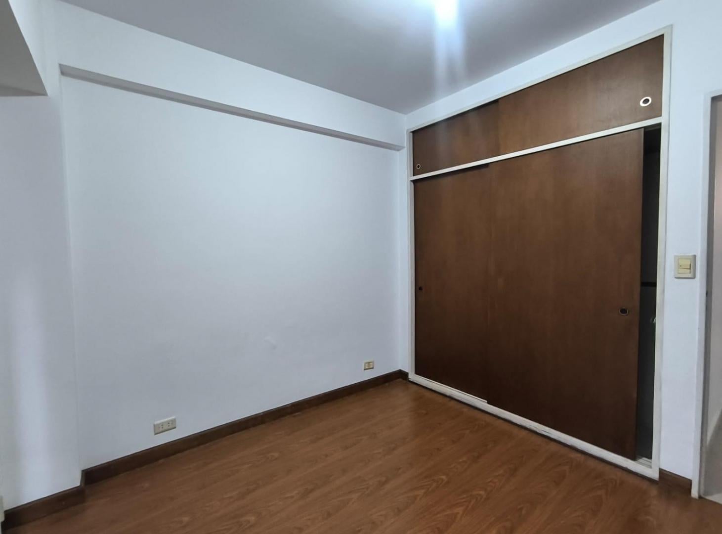 Foto de Alquiler departamento de 3 ambientes, imagen 2