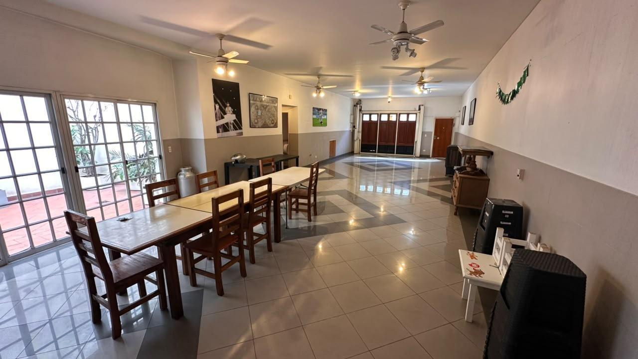 Foto de Alquiler Depósito con oficinas en Flores, imagen 3
