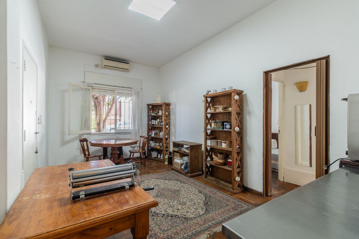 Departamento de 3 Ambientes en venta en Villa Gral. Mitre.