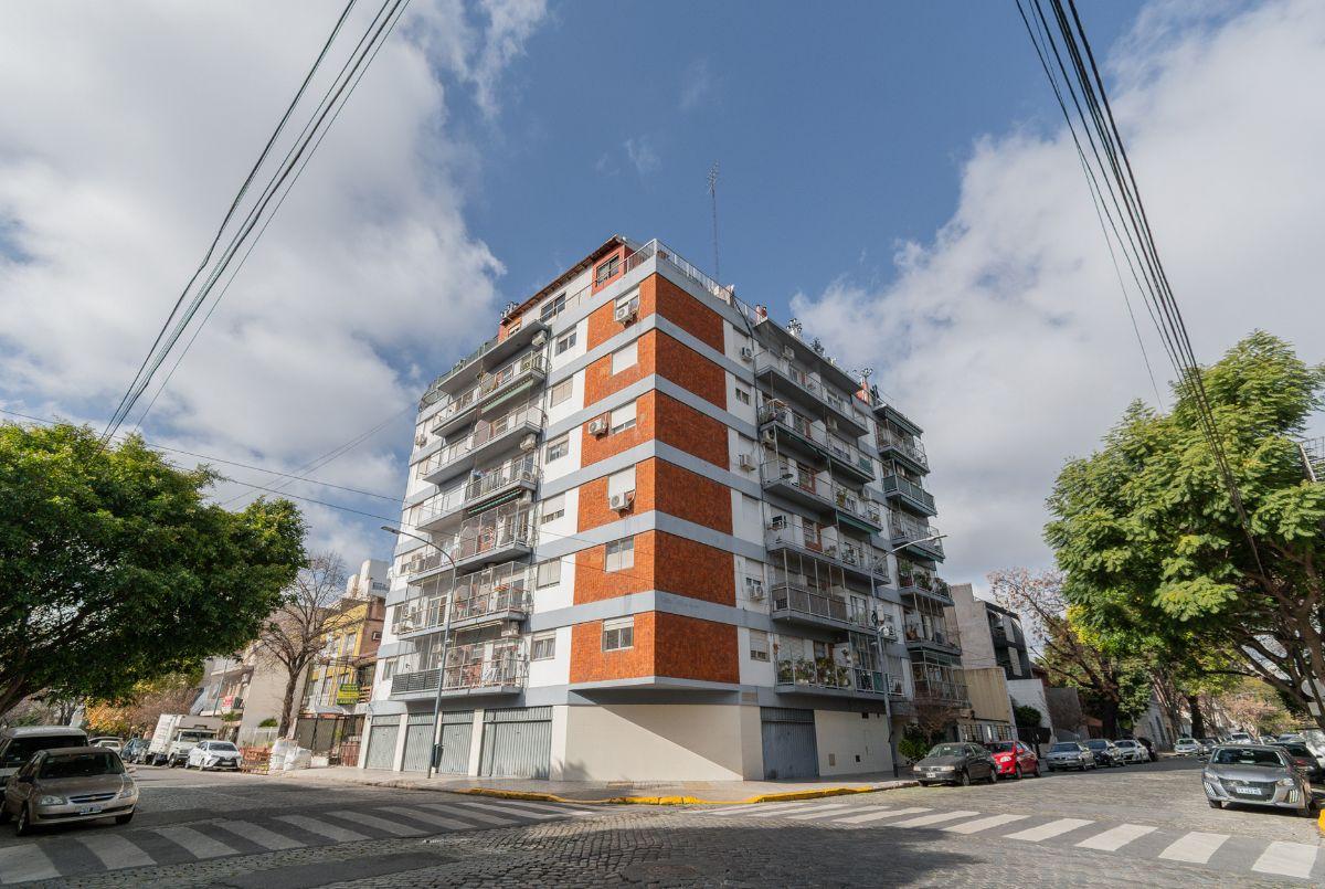 Foto de Departamento de 3 Ambientes en Venta con Balcón. Flores, imagen 4