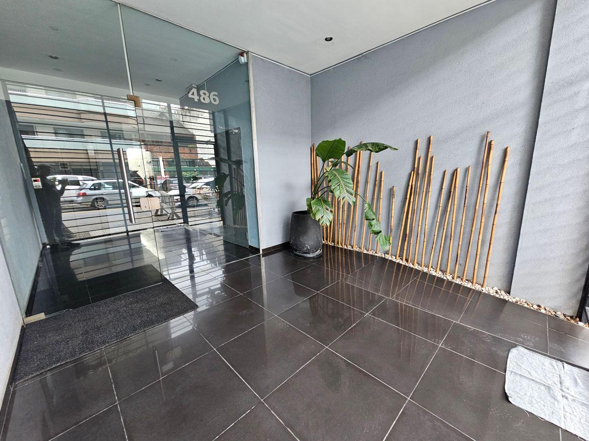 Foto de Departamento de 2 Ambientes con Balcon en Alquiler. Flores, imagen 5