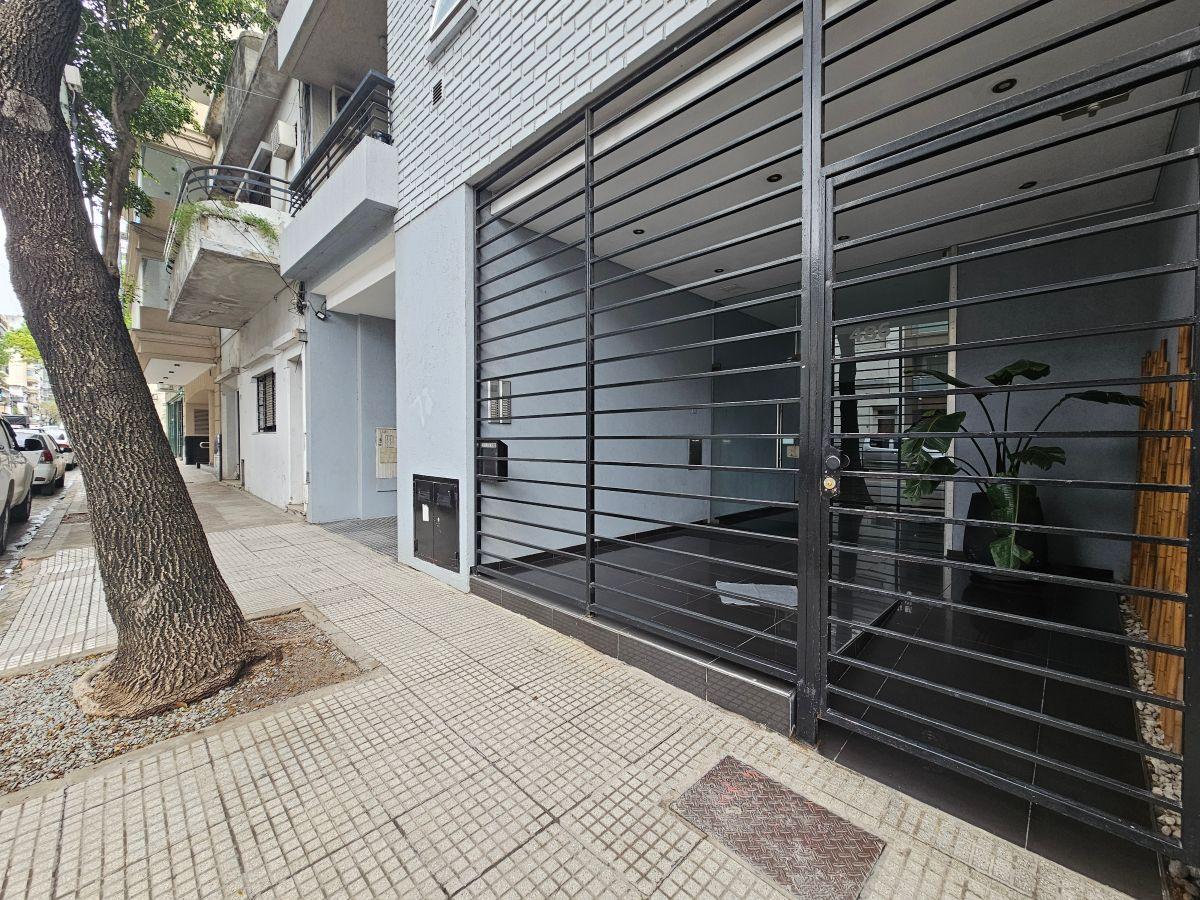 Foto de Departamento de 2 Ambientes con Balcon en Alquiler. Flores, imagen 2