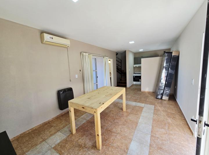 Venta: Duplex - 2 Dormitorios - Miguel Muñoz - Carlos Paz 5
