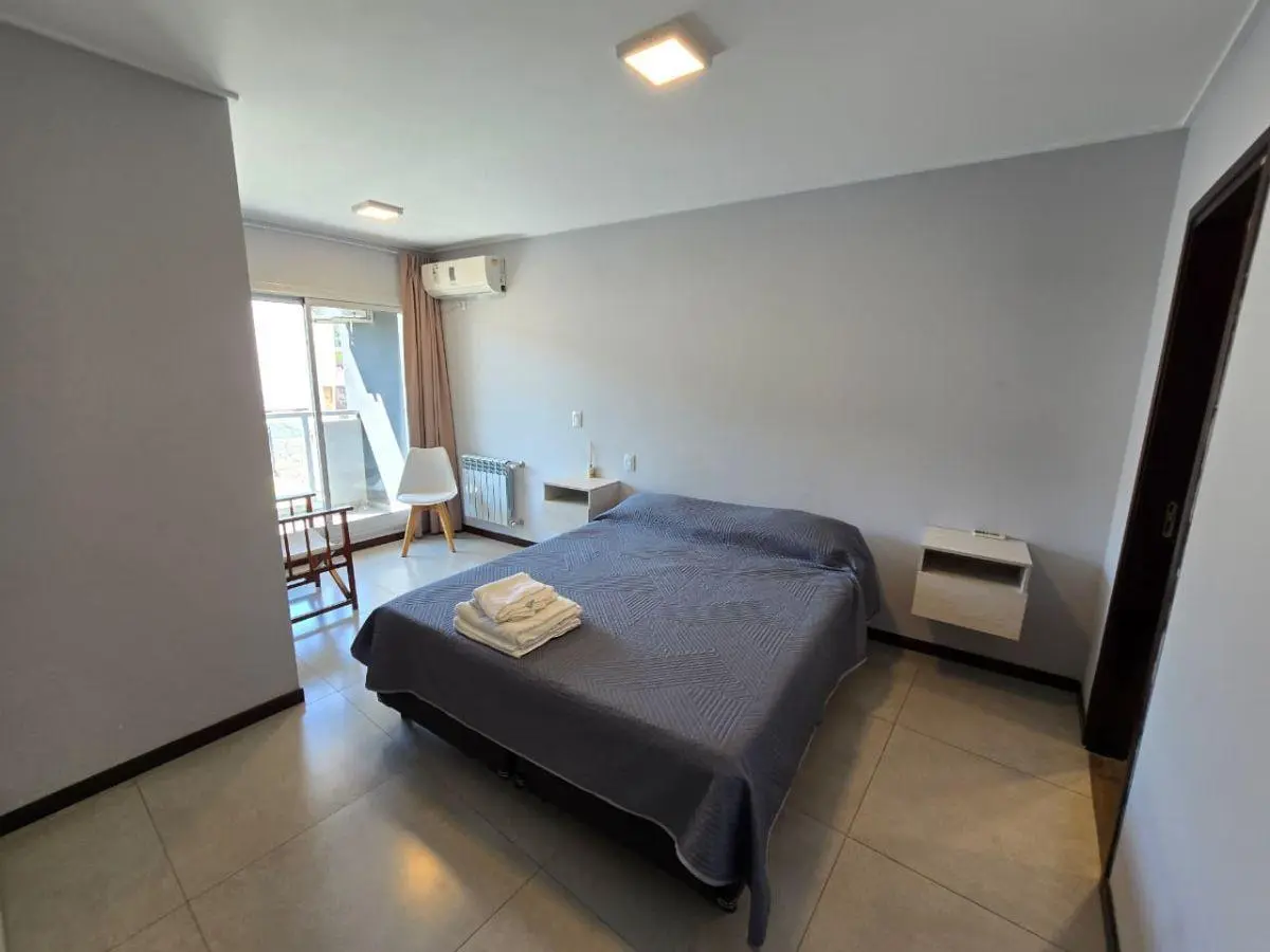 Venta: Departamento - 2 dormitorios con balcón, 2 baños - Pileta, SUM - Centro - Villa Carlos Paz 5