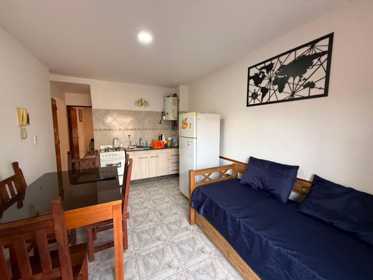 Venta: Departamento - 1 dormitorio - Cochera y balcón - Centro - Carlos Paz