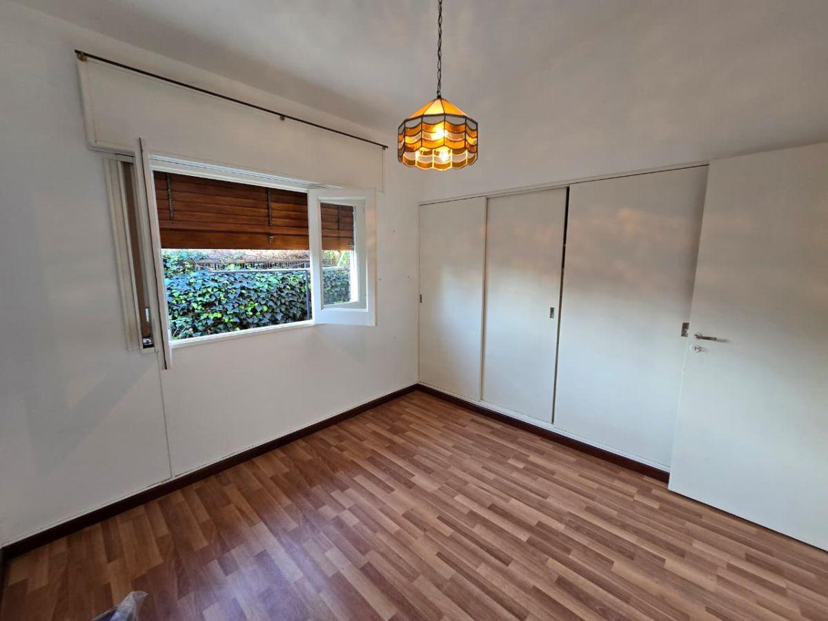 Foto de Venta: Casa - 4 dormitorios 3 baños - Patio, quincho - José Muñoz, imagen 4