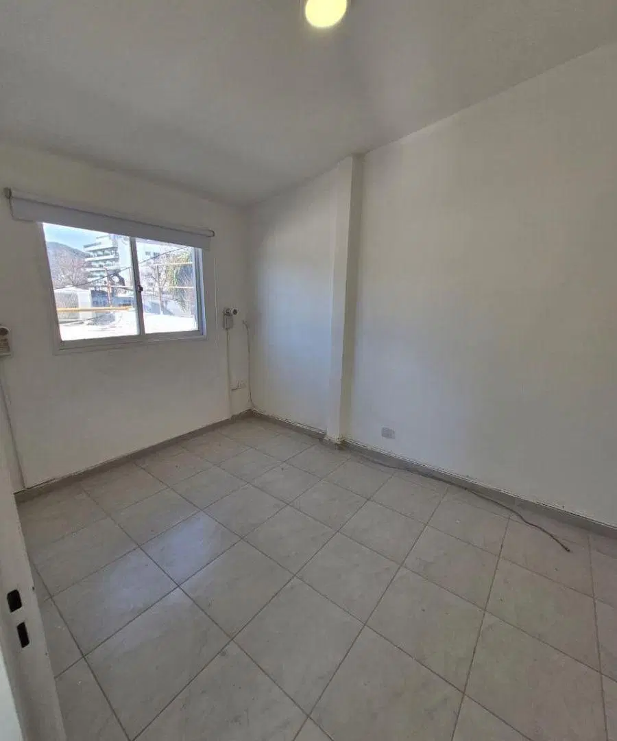 Venta: Departamento - 1 dormitorio - cocina comedor y baño - Centro - Carlos Paz 8