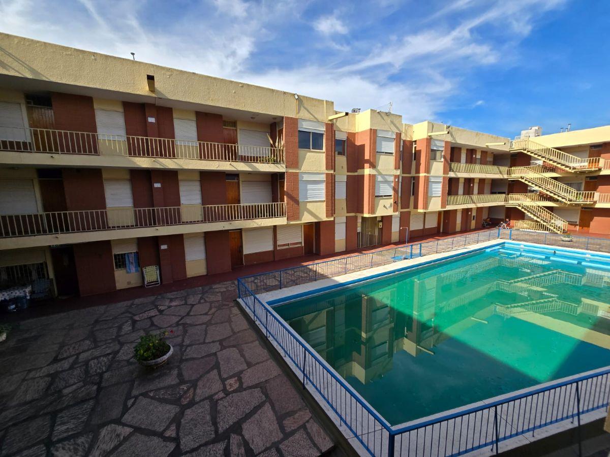 Foto de Venta: Departamento - 2 dormitorios - pileta, terraza y cochera, imagen 3