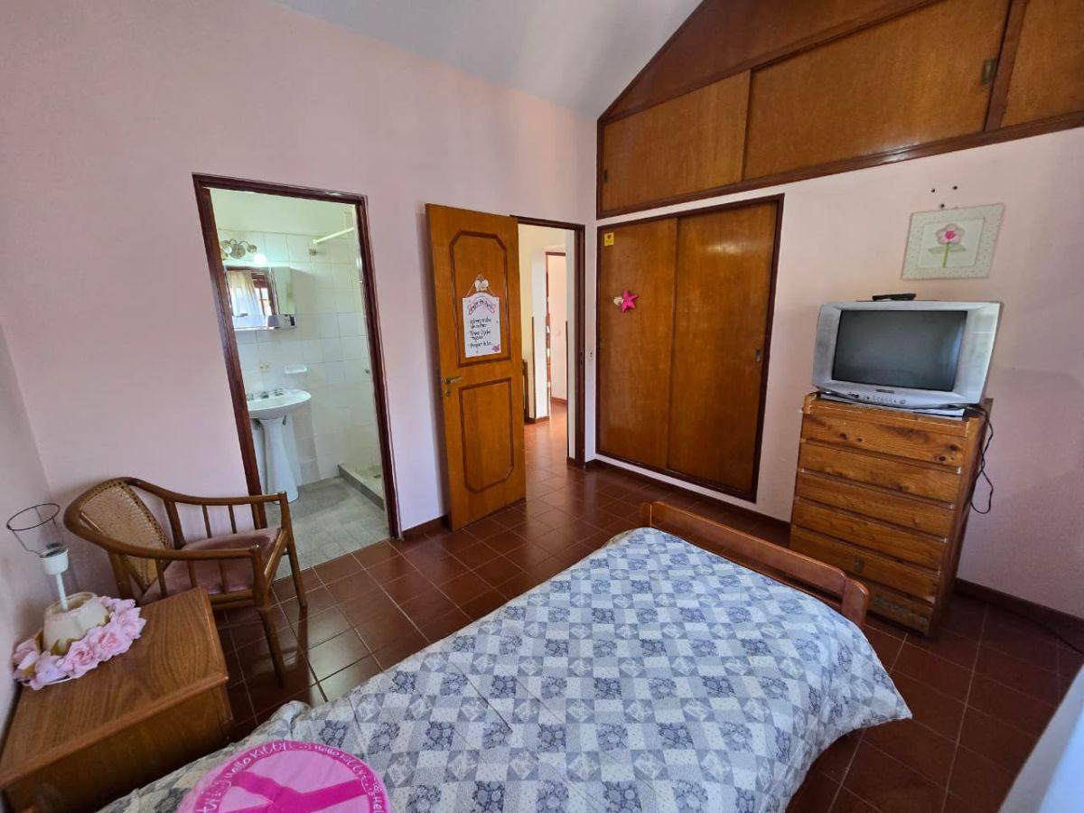 Foto de Venta: 2 casas en un lote - 6 dormitorios, 4 baños - José Muñoz, imagen 4