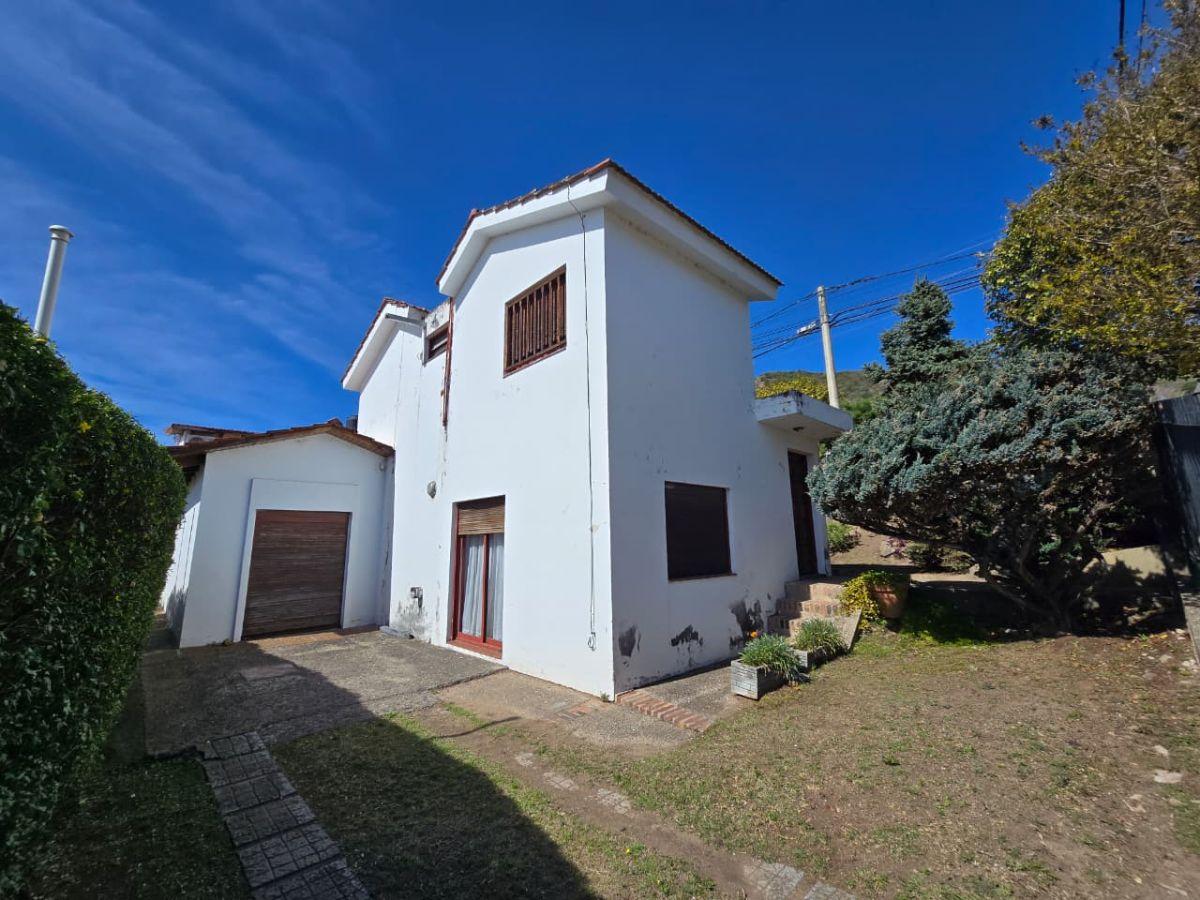 Foto de Venta: 2 casas en un lote - 6 dormitorios, 4 baños - José Muñoz, imagen 2